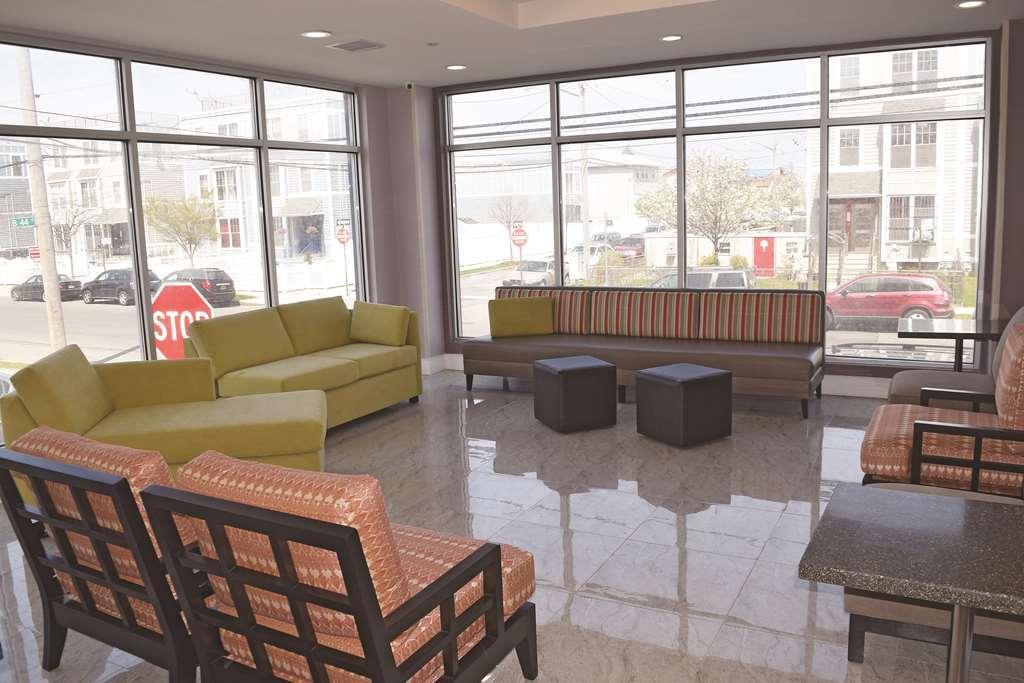 La Quinta Inn & Suites Far Rockaway - Beach Hotel New York Interior foto